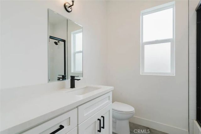 10853 Otsego Street, North Hollywood, CA 91601