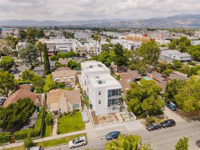 10853 Otsego Street, North Hollywood, CA 91601