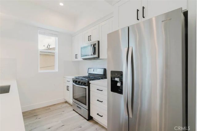 10853 Otsego Street, North Hollywood, CA 91601