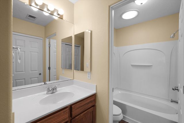 42 Victorio Peak, Santa Fe, NM 87508