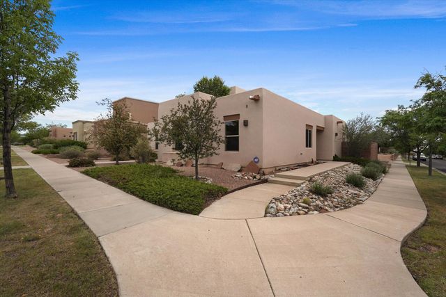 42 Victorio Peak, Santa Fe, NM 87508