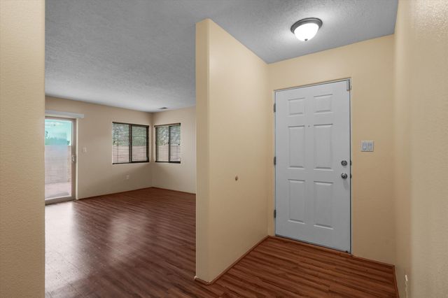 42 Victorio Peak, Santa Fe, NM 87508
