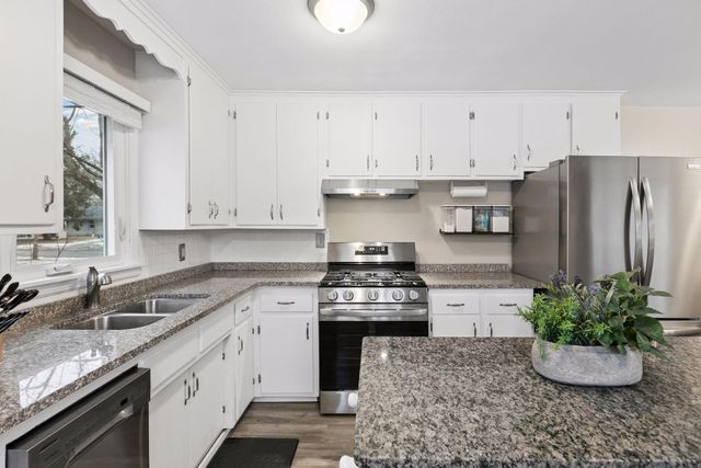 11349 Quinn Street NW, Coon Rapids, MN 55433