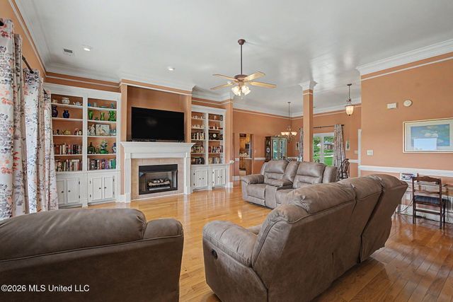 2578 Oak Crossing Drive, Hernando, MS 38632