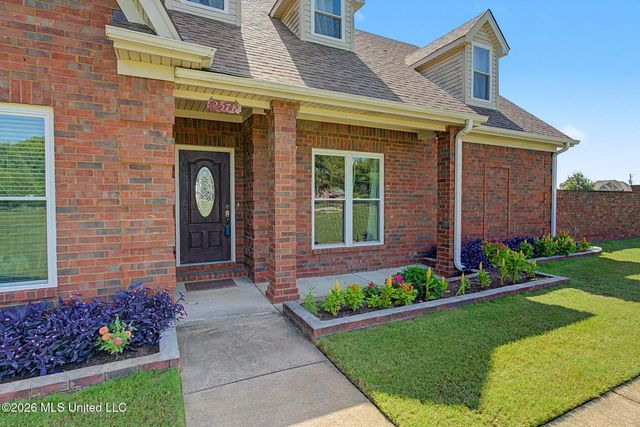 2578 Oak Crossing Drive, Hernando, MS 38632