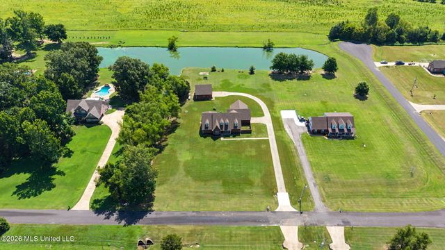 2578 Oak Crossing Drive, Hernando, MS 38632