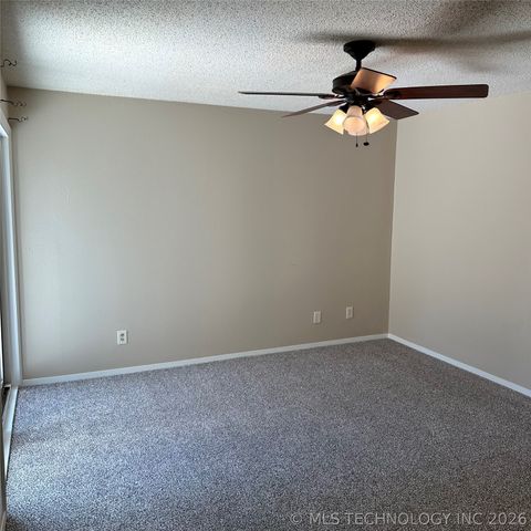 1120 S 110 Avenue E 12-2C, Tulsa, OK 74128