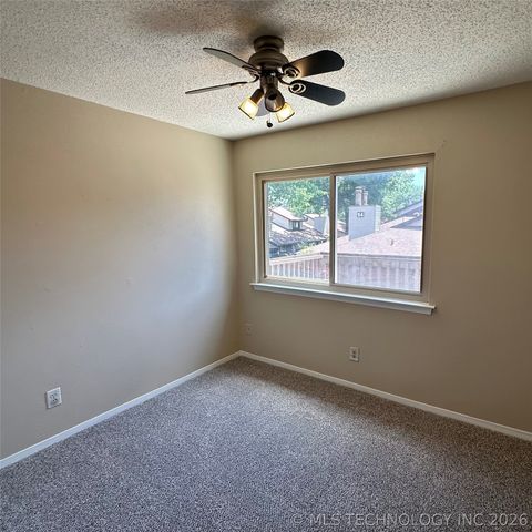 1120 S 110 Avenue E 12-2C, Tulsa, OK 74128