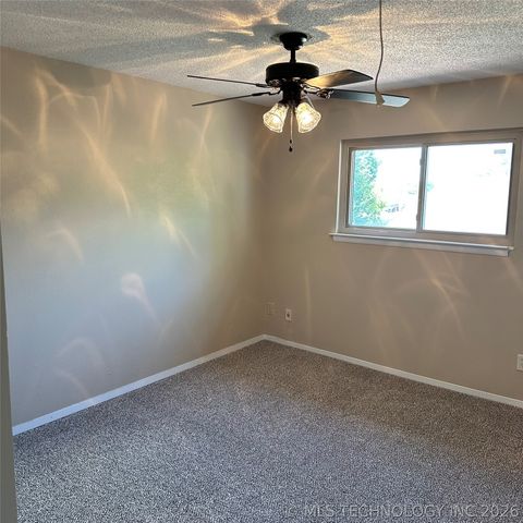 1120 S 110 Avenue E 12-2C, Tulsa, OK 74128