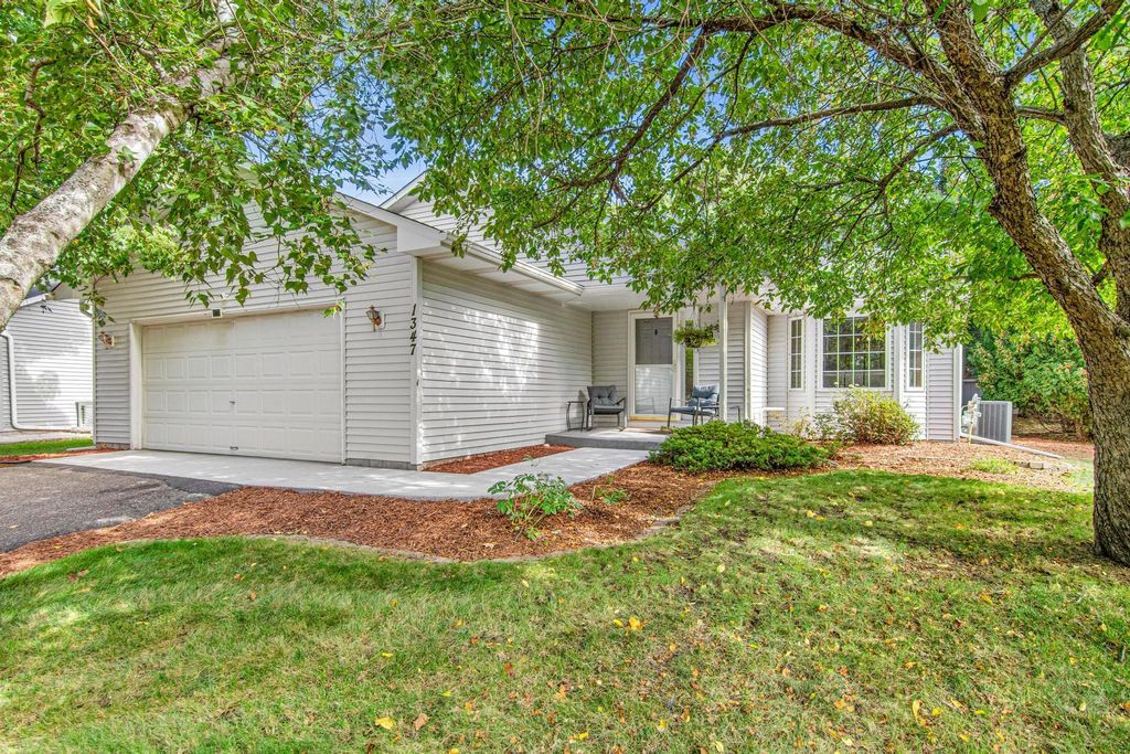 1347 Benson Boulevard E, Stillwater, MN 55082 — exterior
