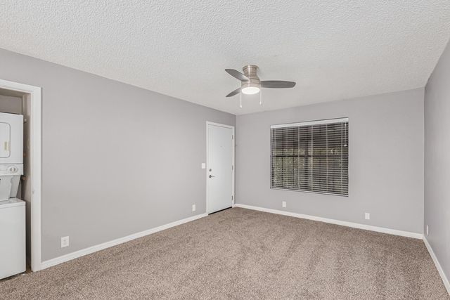 1077 W 1st Street Apt 203, Tempe, AZ 85281