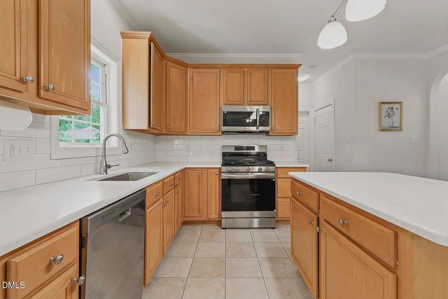 117 Drakewood Place, Cary, NC 27518