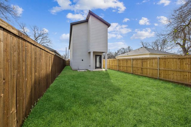 3703 York Street, Dallas, TX 75210