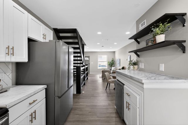 1746 S TAYLOR ST, Philadelphia, PA 19145