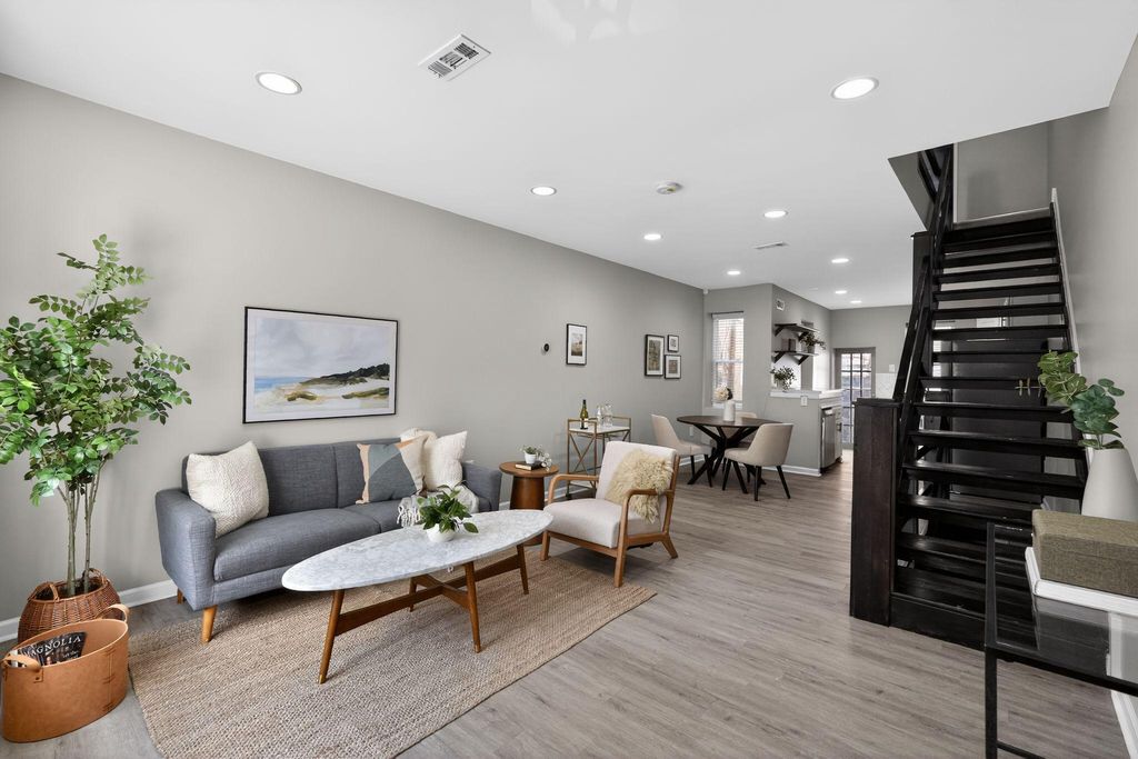 1746 S TAYLOR ST, Philadelphia, PA 19145