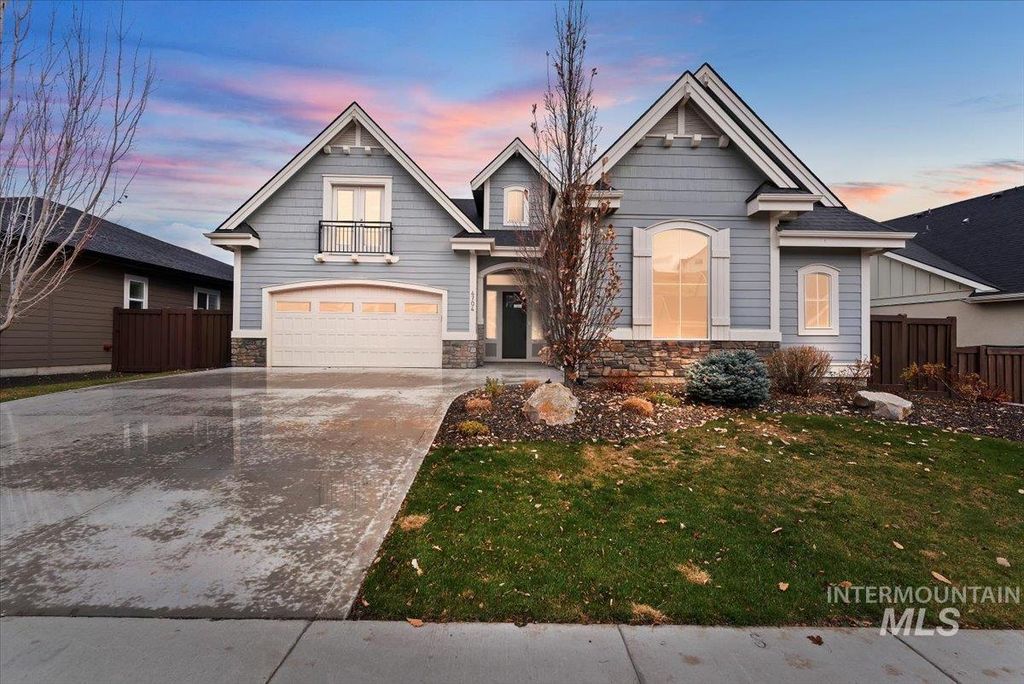 4704 W Barnview Drive, Boise, ID 83714