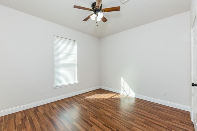 3111 County Road 81, Rosharon, TX 77583