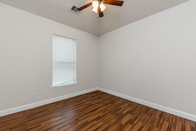 3111 County Road 81, Rosharon, TX 77583