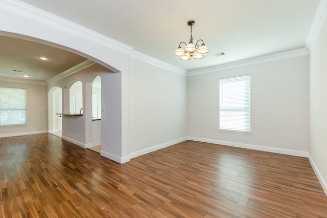 3111 County Road 81, Rosharon, TX 77583