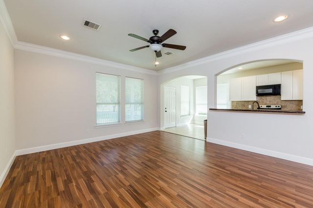 3111 County Road 81, Rosharon, TX 77583