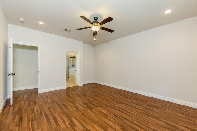 3111 County Road 81, Rosharon, TX 77583