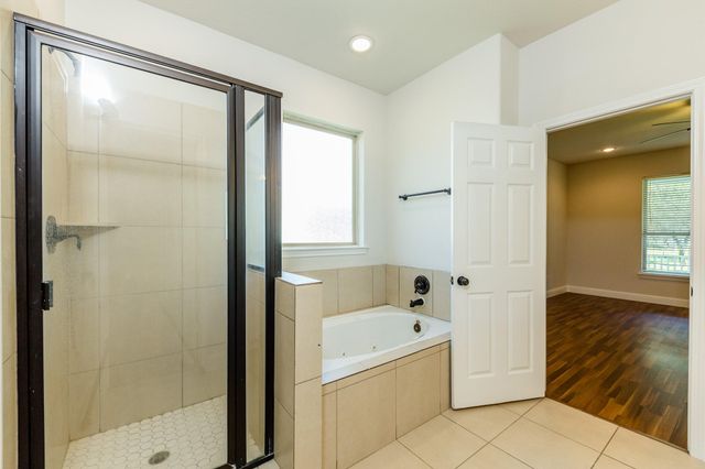 3111 County Road 81, Rosharon, TX 77583