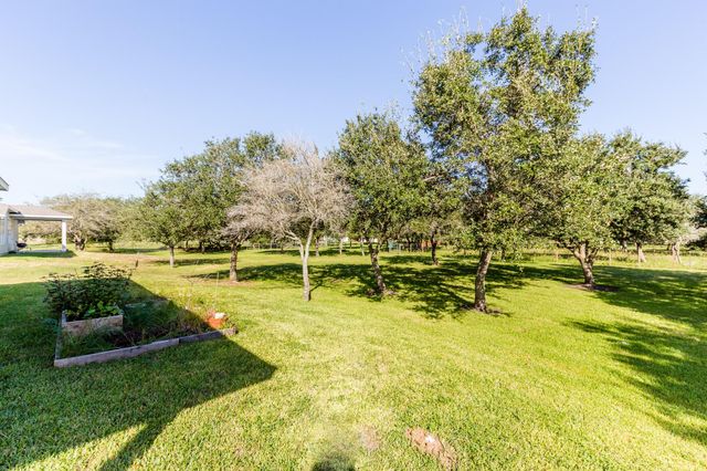 3111 County Road 81, Rosharon, TX 77583