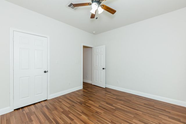 3111 County Road 81, Rosharon, TX 77583