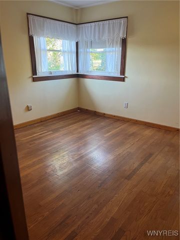 6293 East Lake Road, Newfane, NY 14028