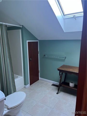 6293 East Lake Road, Newfane, NY 14028