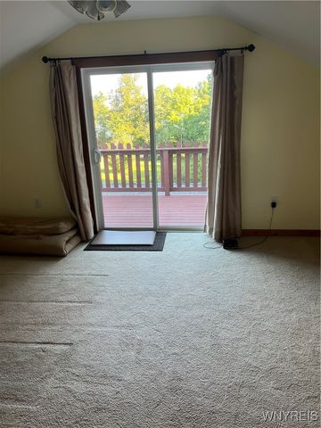 6293 East Lake Road, Newfane, NY 14028