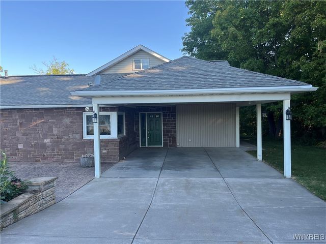 6293 East Lake Road, Newfane, NY 14028