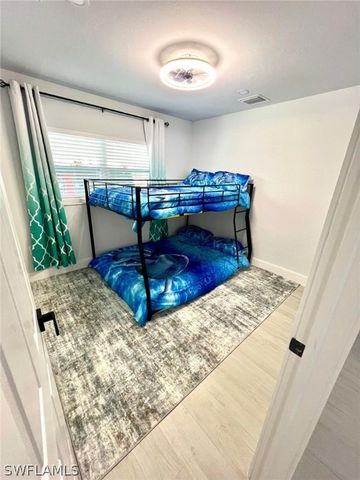 12511 Davis BLVD, Fort Myers, FL 33905