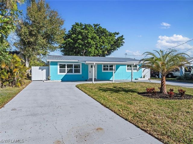 12511 Davis BLVD, Fort Myers, FL 33905