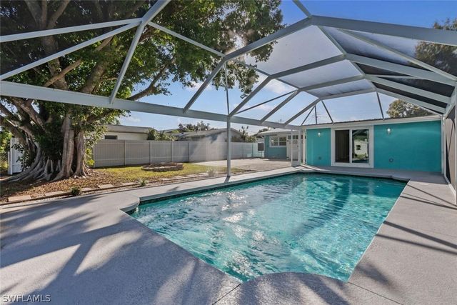 12511 Davis BLVD, Fort Myers, FL 33905