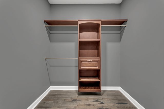 30 Shire Ct, Leoma, TN 38468