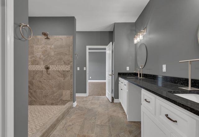 30 Shire Ct, Leoma, TN 38468