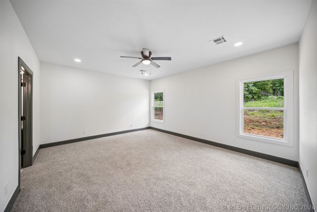 17662 N 114th Avenue, Skiatook, OK 74070