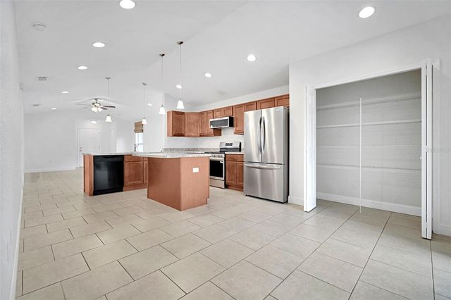 1509 E ELM ROAD, Lakeland, FL 33801