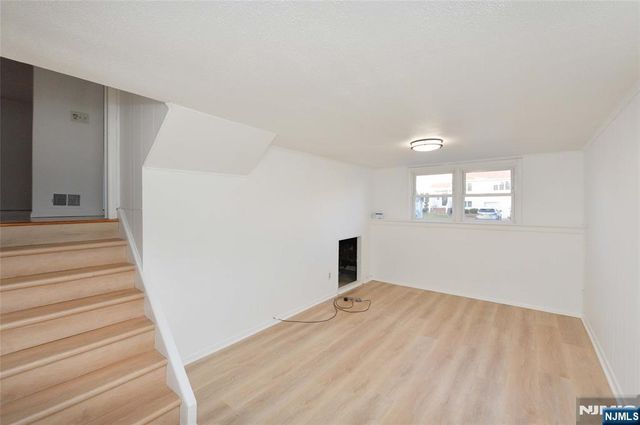 38-42 Northern Drive, Fair Lawn, NJ 07410