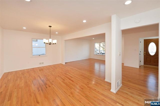 38-42 Northern Drive, Fair Lawn, NJ 07410