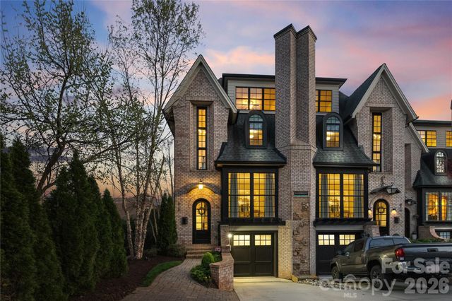 818 Ideal Way, Charlotte, NC 28203