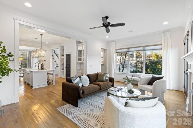 818 Ideal Way, Charlotte, NC 28203