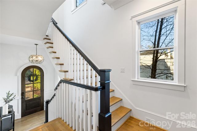 818 Ideal Way, Charlotte, NC 28203