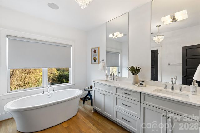 818 Ideal Way, Charlotte, NC 28203