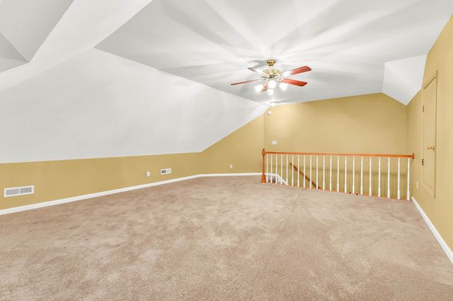 453 Stonemeadow Rd, Clarksville, TN 37043