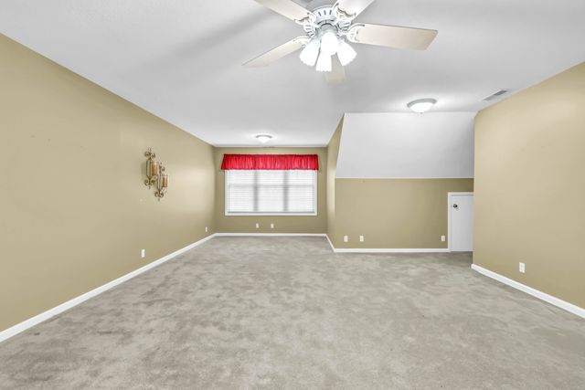 453 Stonemeadow Rd, Clarksville, TN 37043