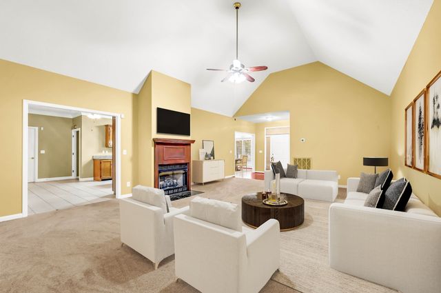 453 Stonemeadow Rd, Clarksville, TN 37043