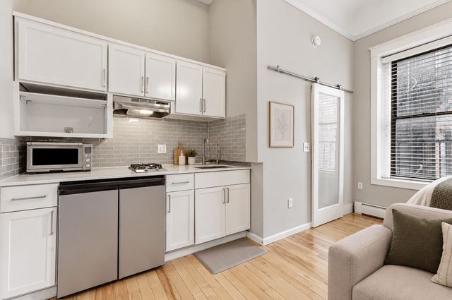 362 Commonwealth Ave 1C, Boston, MA 02115