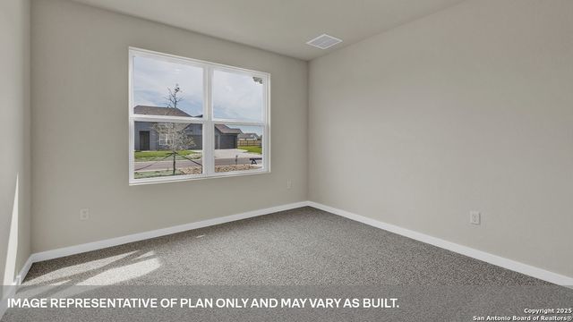450 KOLBO CROSSING COVE, Lockhart, TX 78644